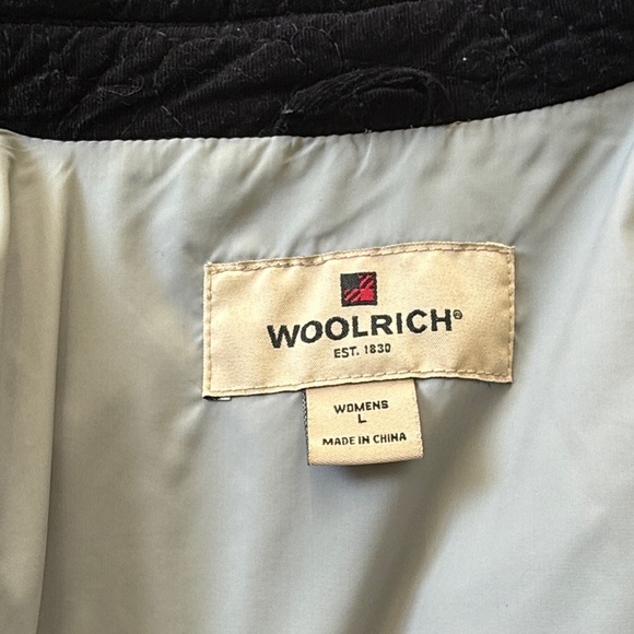 Woolrich Women’s Black Jacket size Large Quilted Inner Pockets - Picture 6 of 9